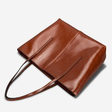 Elegant Genuine Leather Tote – Spacious Shoulder Bag for Daily Office Use
