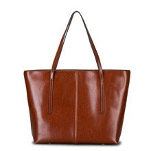 Elegant Genuine Leather Tote – Spacious Shoulder Bag for Daily Office Use